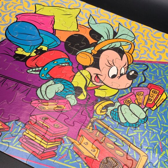 Vintage 80s TOTALLY MINNIE Mouse "Playing Tapes" Jigsaw Puzzle 100 pcs COMPLETE - Picture 4 of 10